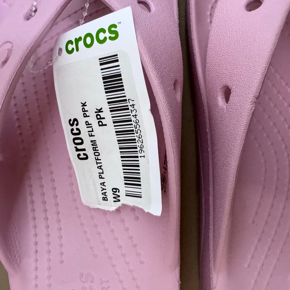CROCS Women’s Baya Platform Ionic Comfort Flip Flops Size 9 Pink NWT - Picture 7 of 7